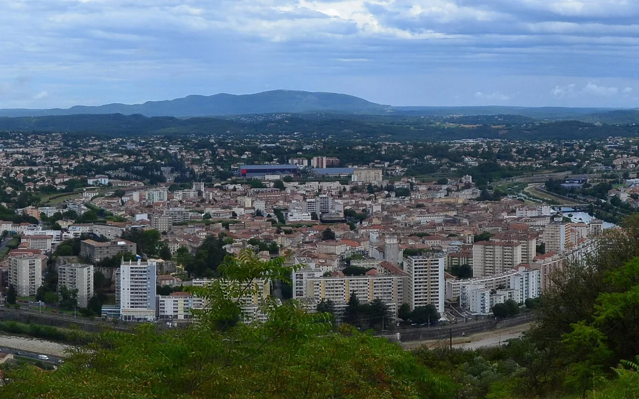 Vue du territoire autour de Alès